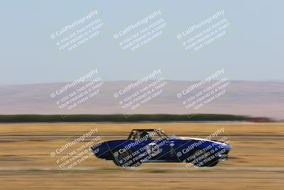 media/May-21-2022-VARA (Sat) [[2ae38a3649]]/group 4/Flag race club corner/